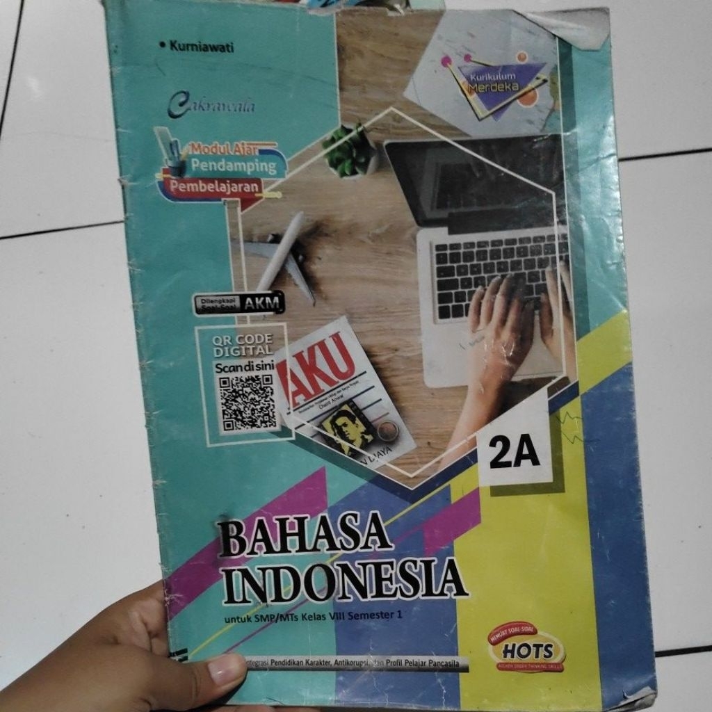 Preloved buku/LKS Bahasa Indonesia kelas 8 semester 1
