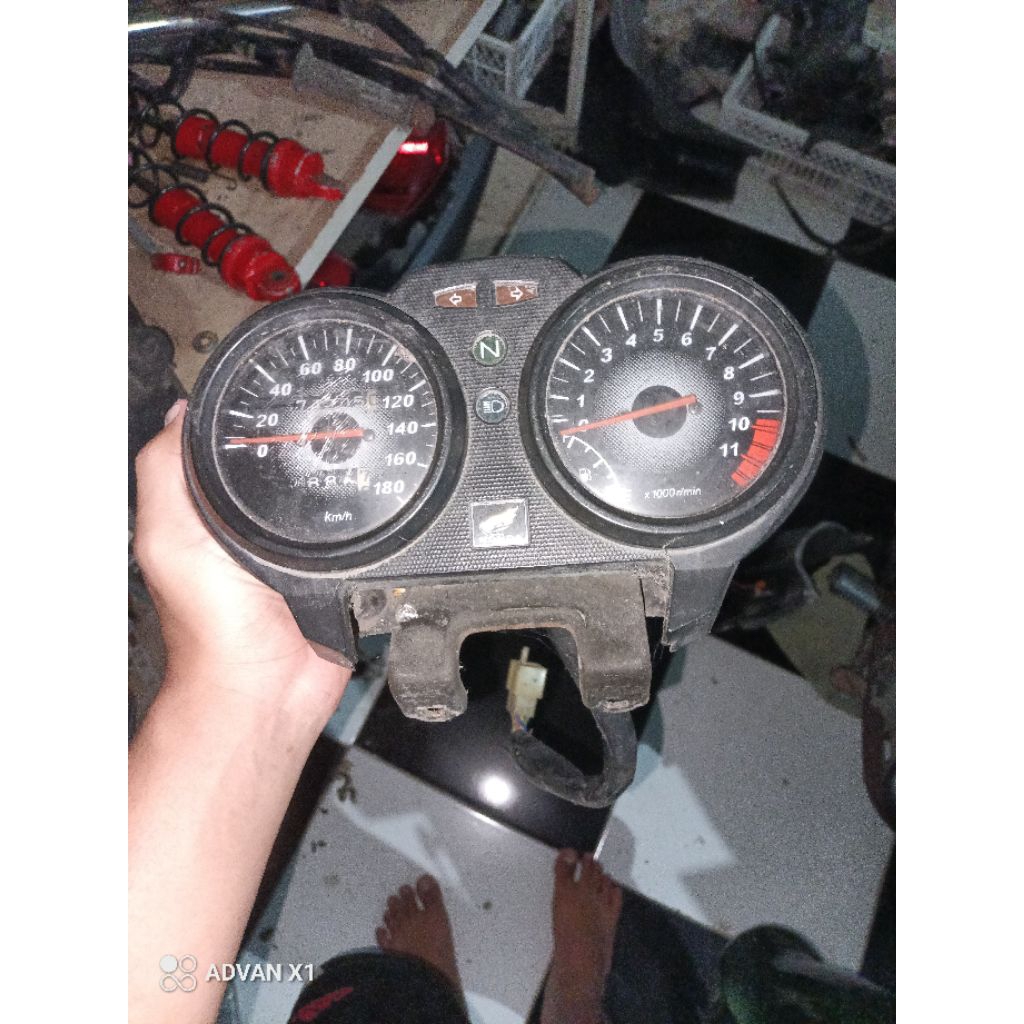 speedometer original Megapro primus