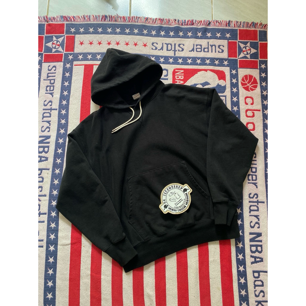 outstanding heavyweight hoodie