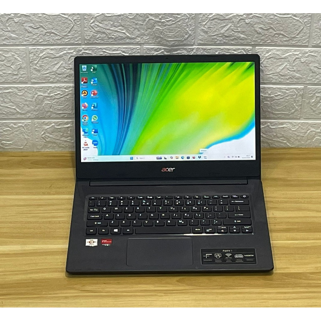 LAPTOP ACER ASPIRE 3 AMD ATHLON RAM4/256Gb