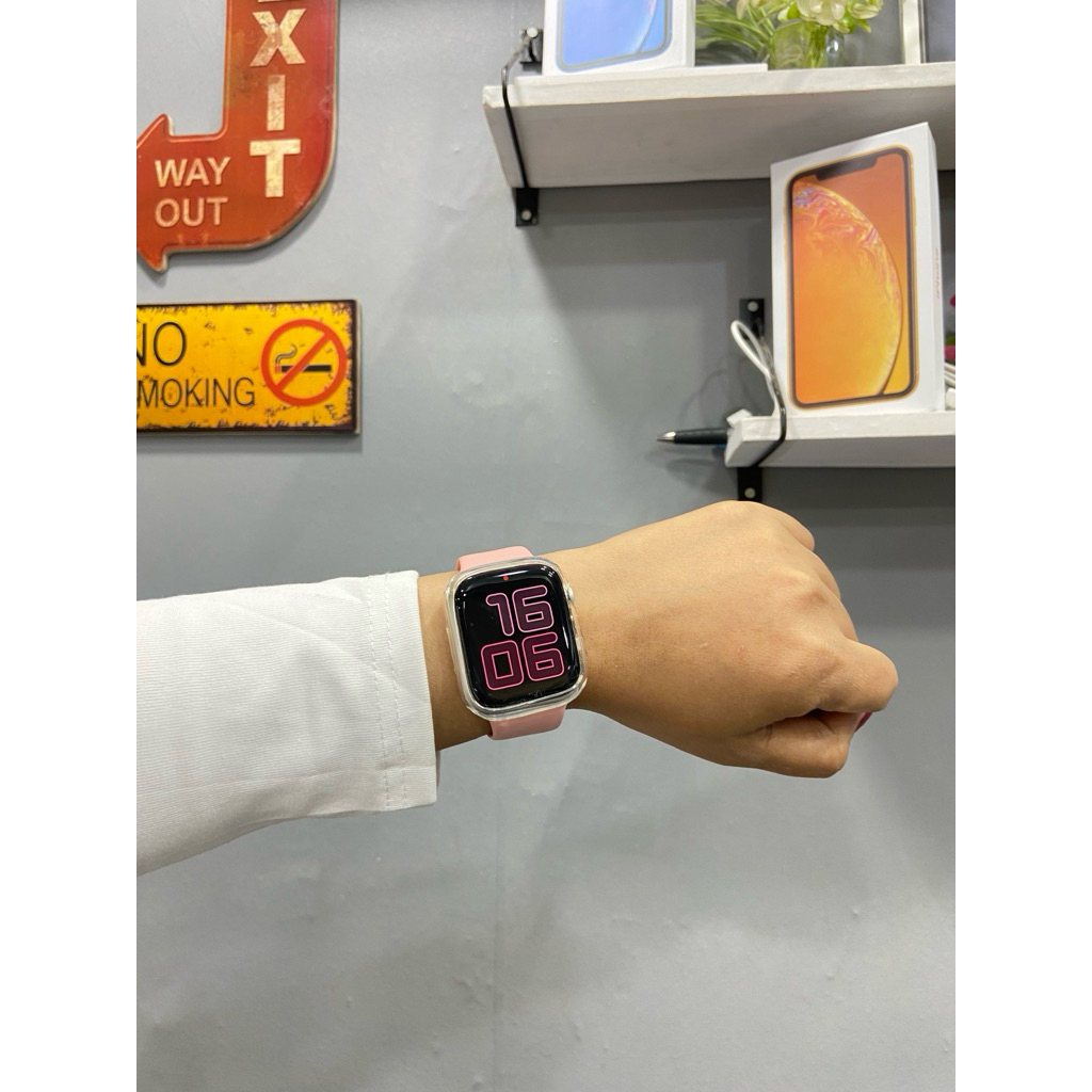 Second iWatch Series 7 45mm