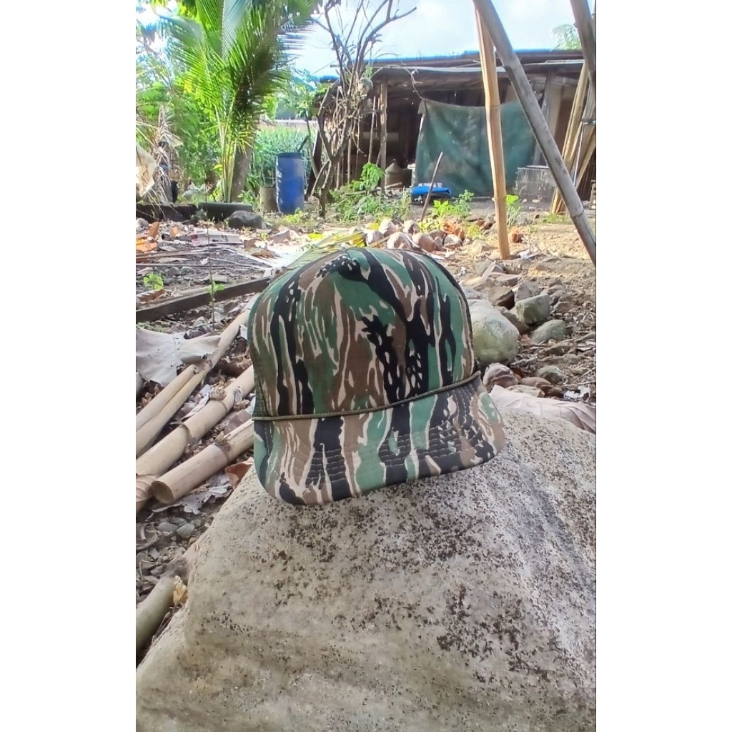Vintage Tiger Stripe Camo Trucker hat
