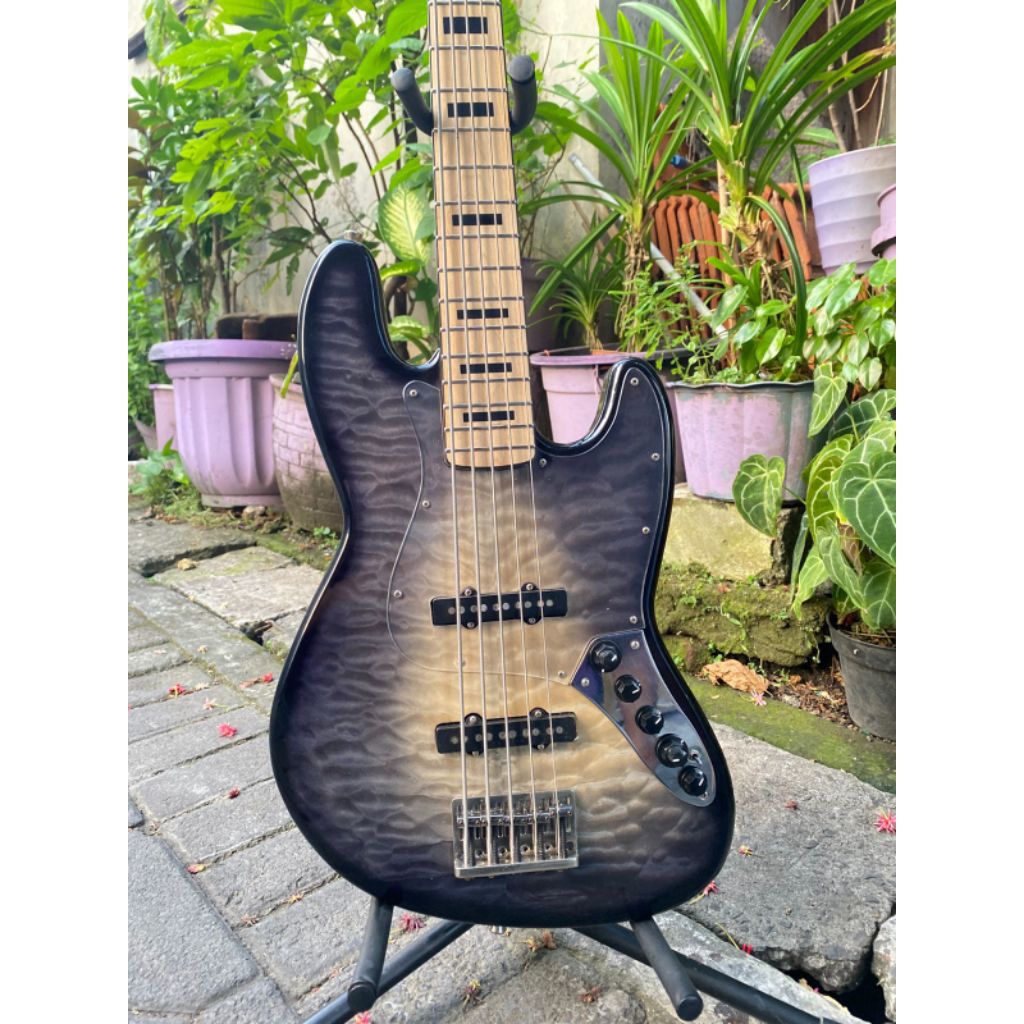 Bass 5string Jazz Bass Style custom preamp aktive marcus miller v7 original