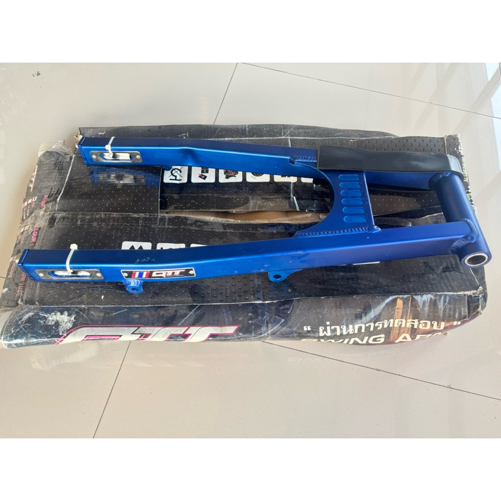 SWING ARM NINJA NINJA R SS RR SERPICO QTT ARM NINJA R SS KOTAK SQUARE QTT BIRU