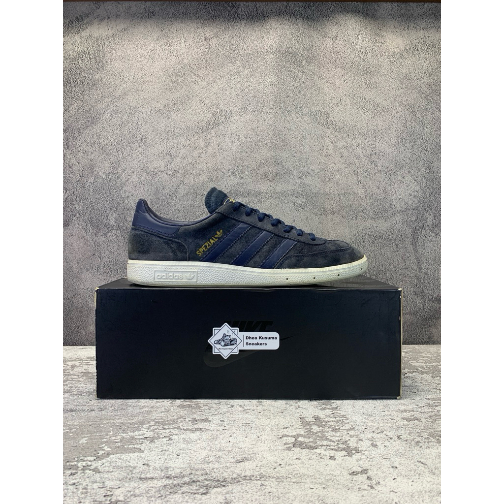 Sepatu Second Casual Adidas Spezial Navy Size 44 2/3 insole 28,5 cm Original