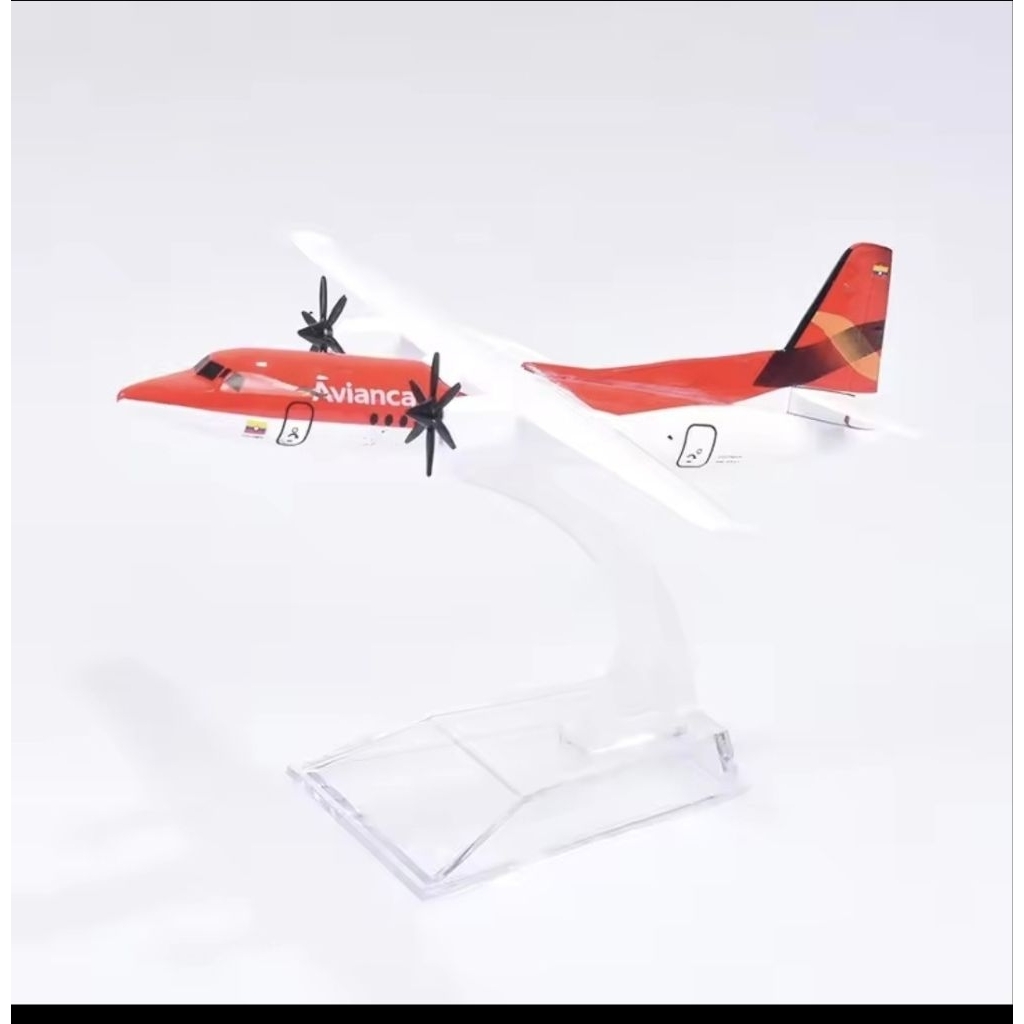 16CM ATR AVIANCA MINIATUR PESAWAT DIECAST BESI METAL PAJANGAN DISPLAY