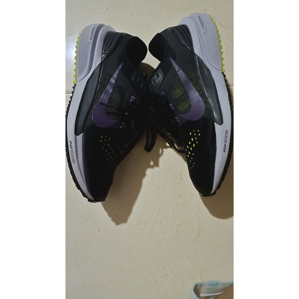 sepatu second running NIKE ZOOMX Black 37 23/23.5