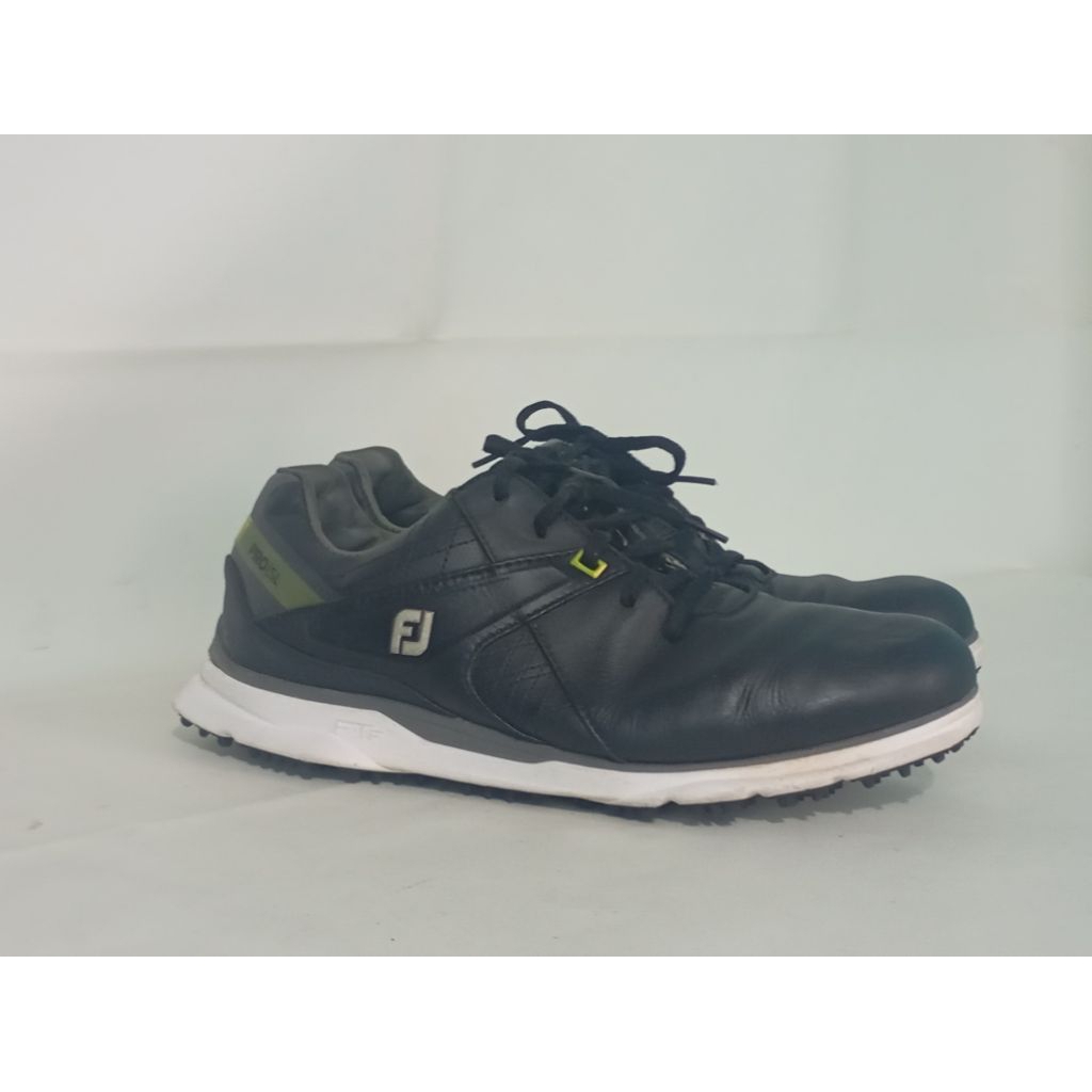 Sepatu Golf FJ 40/41