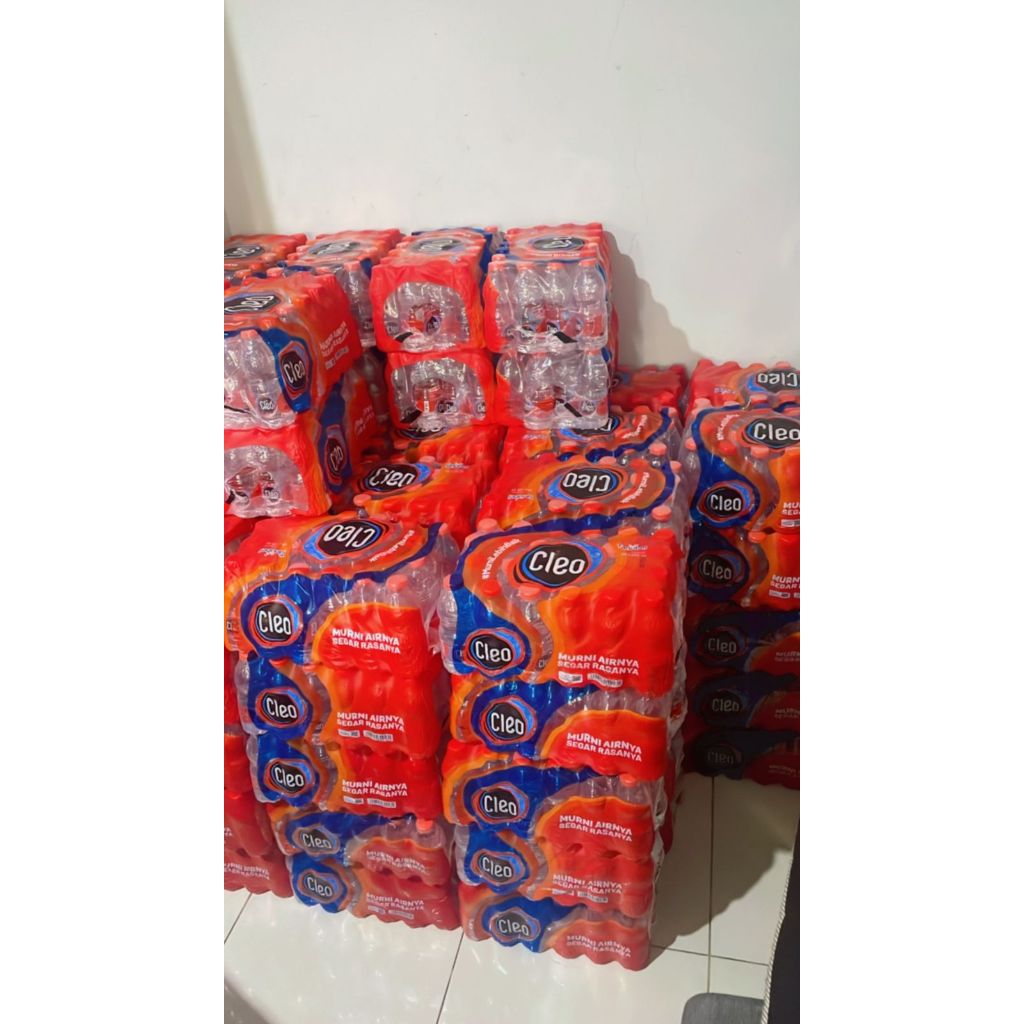 Air Mineral Cleo Mini Botol 220ml - Cleo Mini Botol 220ml
