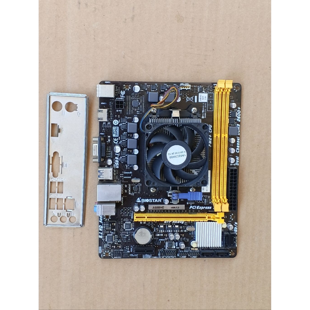 paket motherboard mainboard amd biostar Soket fm2 + processor A8- 7600 + fan hetsink
