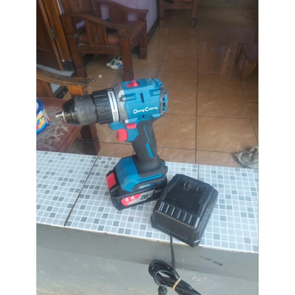 bor dongcheng 2060i set batre 1 masih mulus