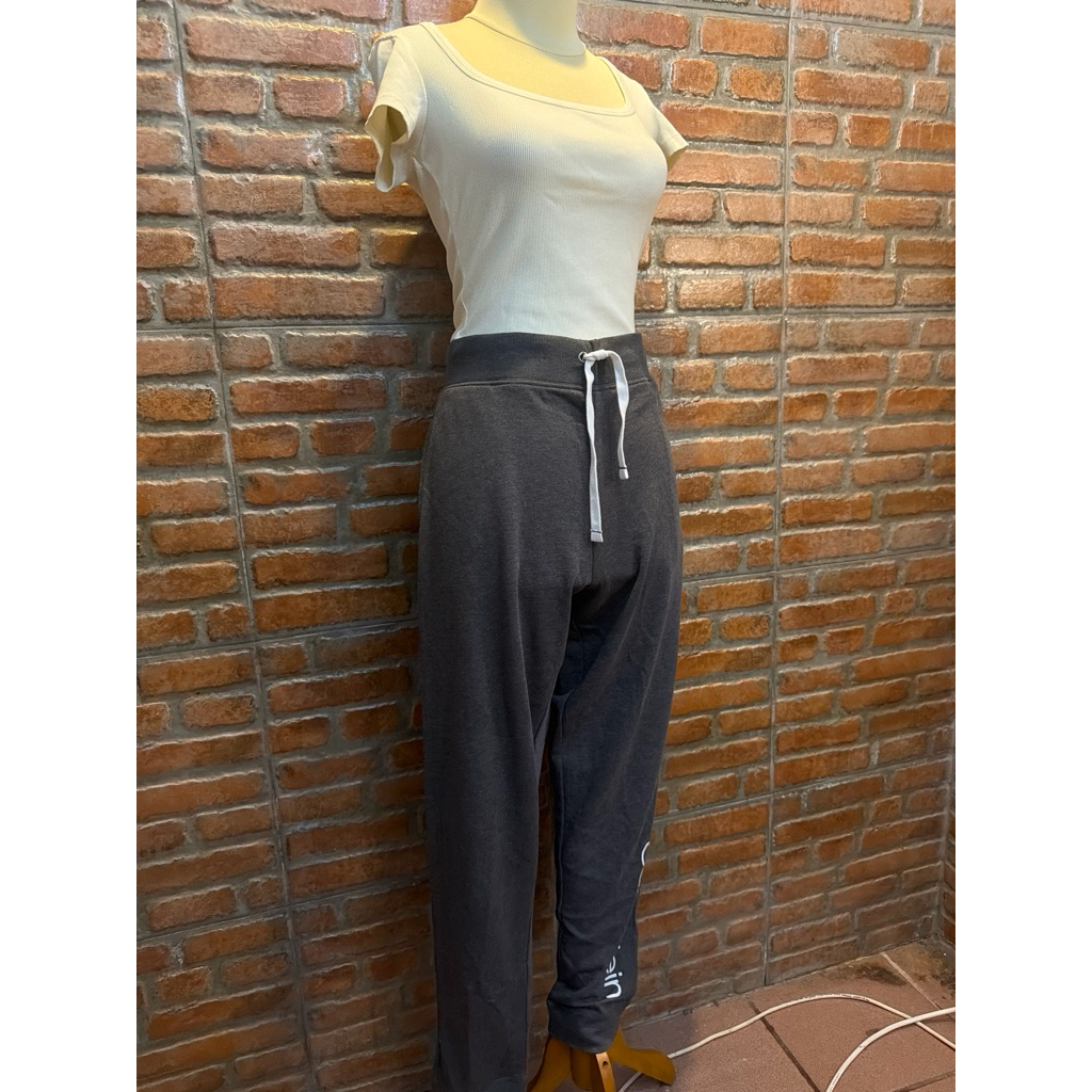 Calvin Klein Celana Jogger ori US
