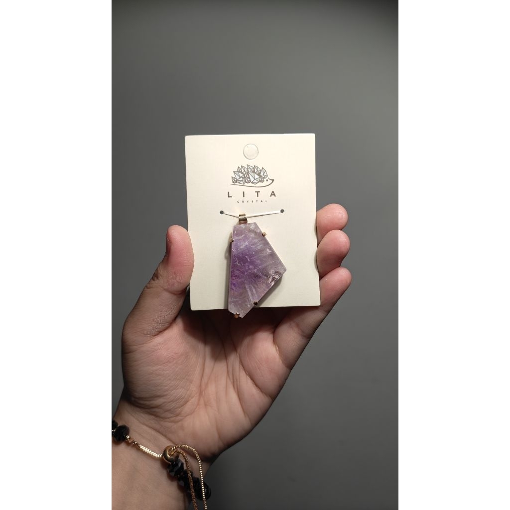 Phantom Amethyst Pendant - Liontin Batu Phantom Amethyst Natural Elegan Handmade