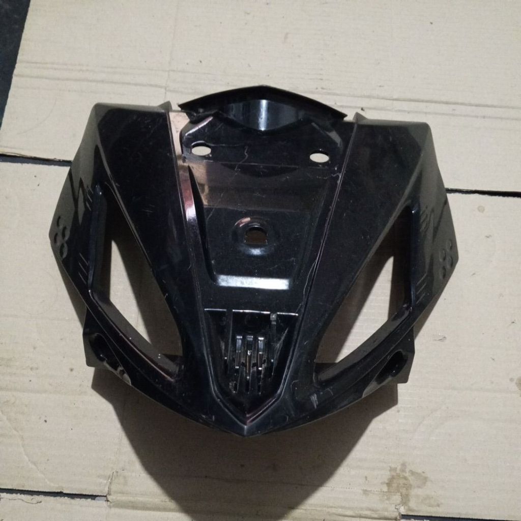 Tameng depan Kawasaki Edge original copotan bahan cat