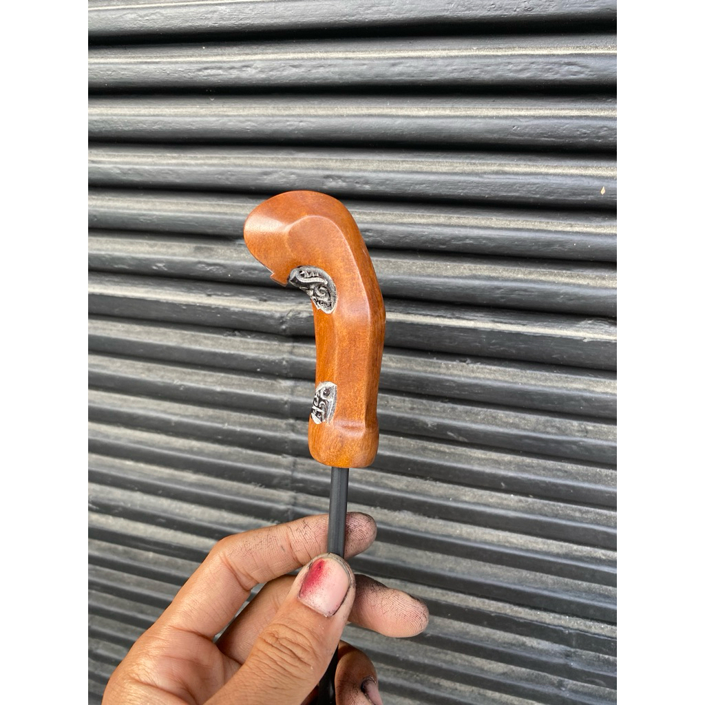 deder solo patrem panjang 9cm kayu pelesium