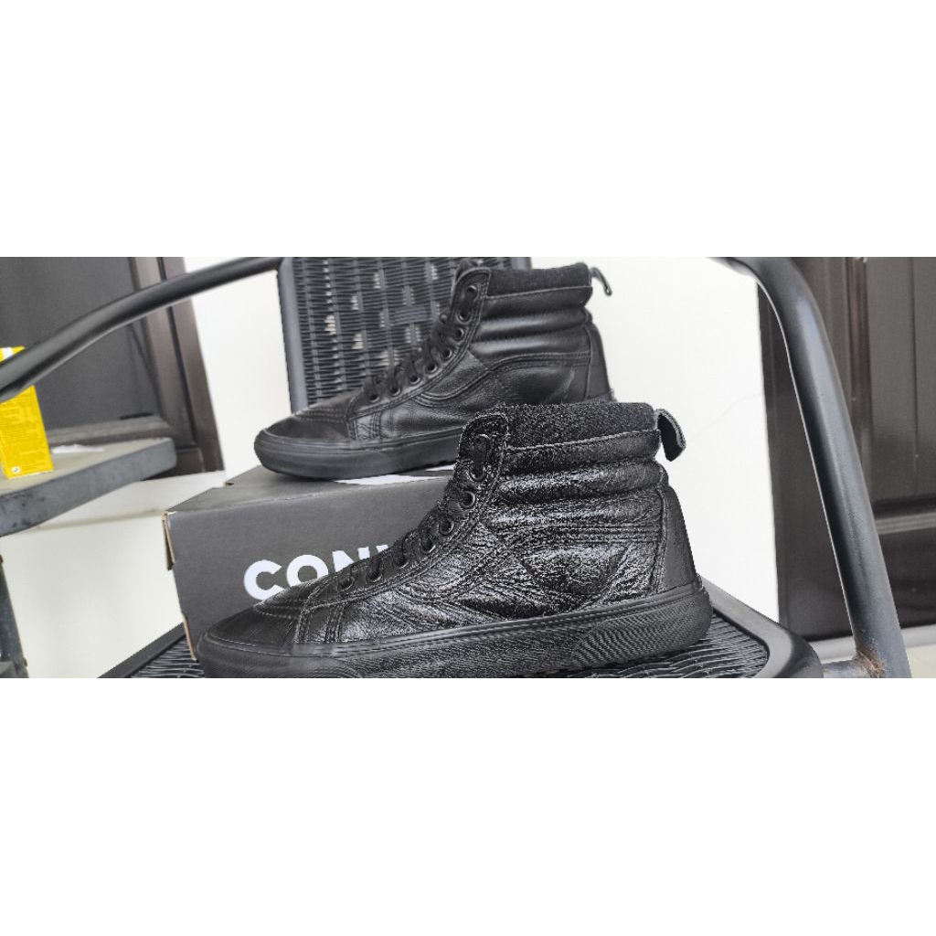 Sepatu vans Hi sk8 MTE leather full black