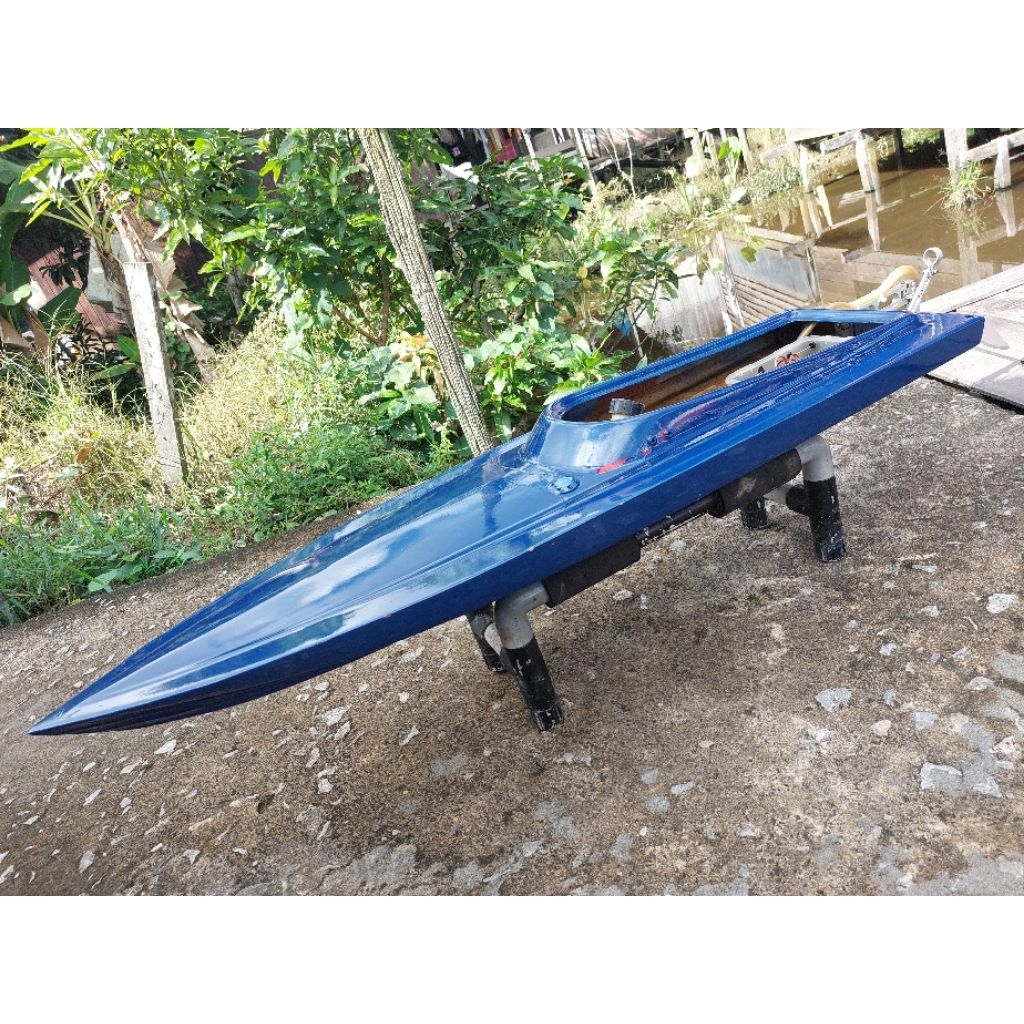 Hull Y6 + set Hardware | RC Boat Engine
