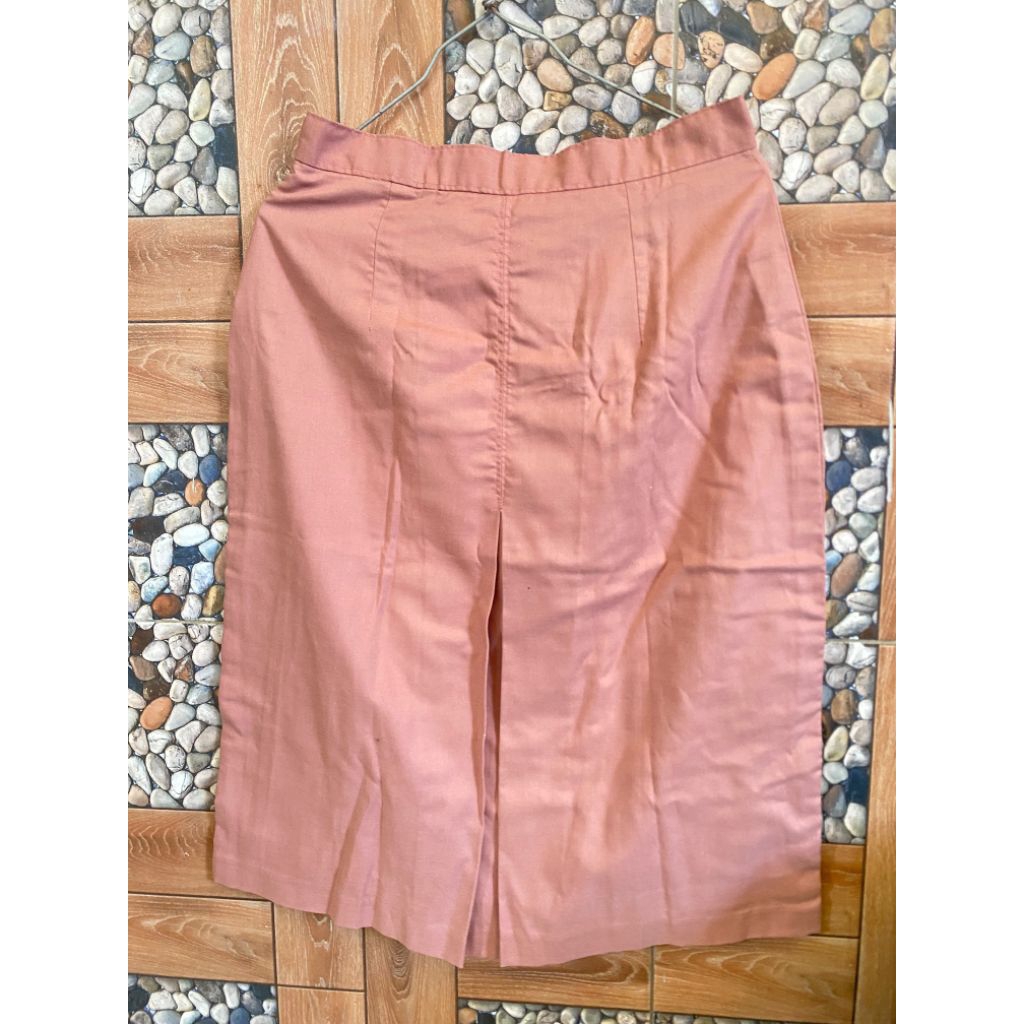 preloved rok pink