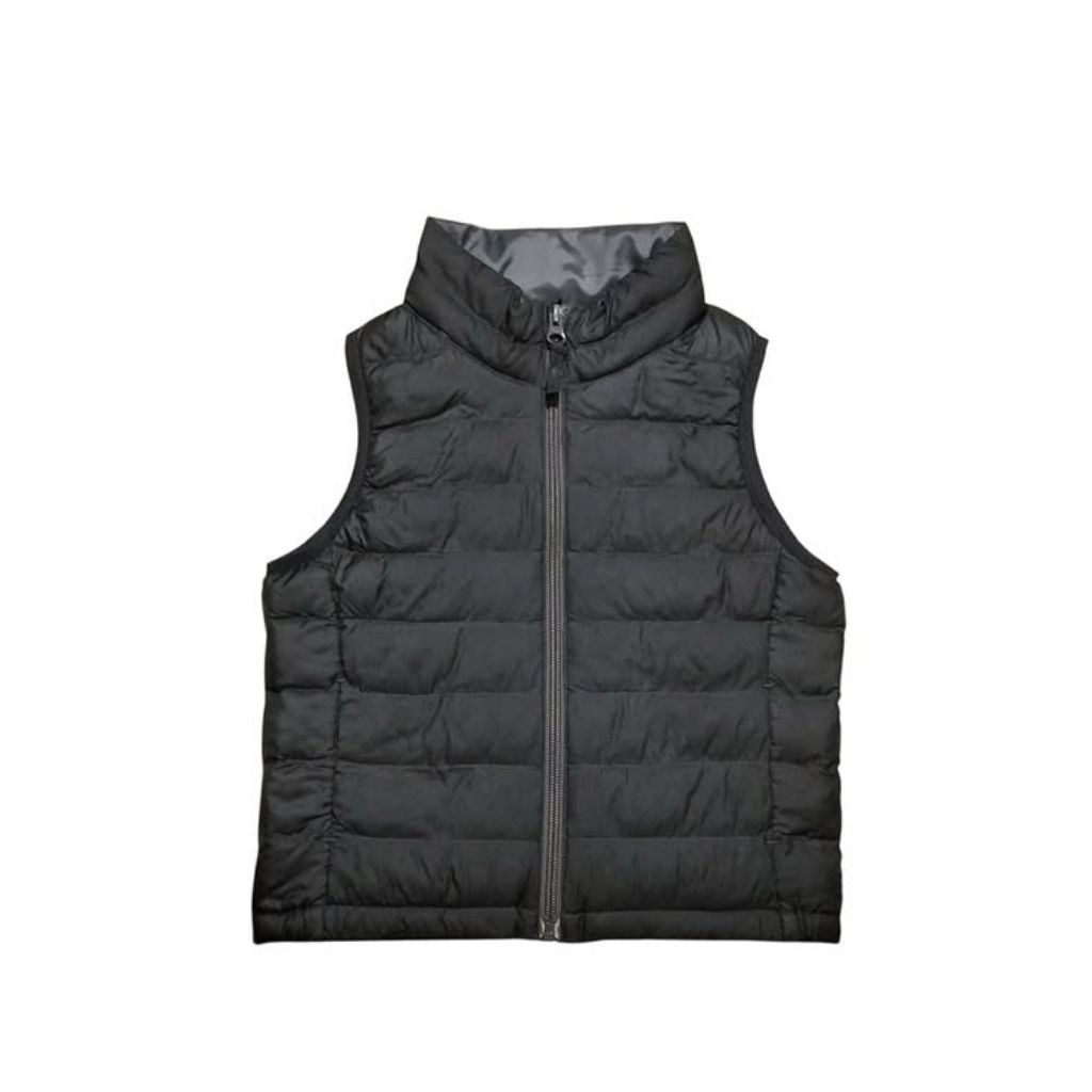 UNIQLO kids vest puffer ultralight size 110 fit 3 - 4 th (P41xL37)