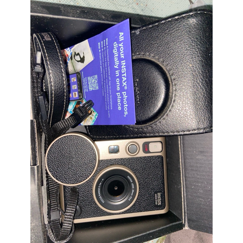 preloved camera instax mini evo