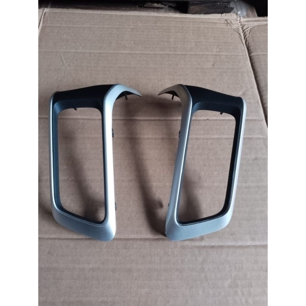 cover panel AC Dasbor Innova zenix panel side Vent Innova zenix Original