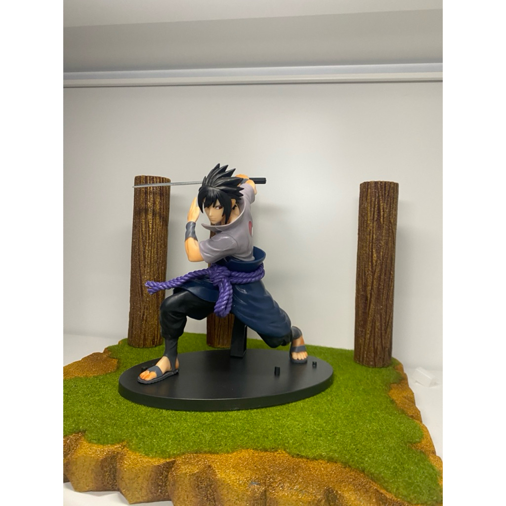 Sasuke Figure
