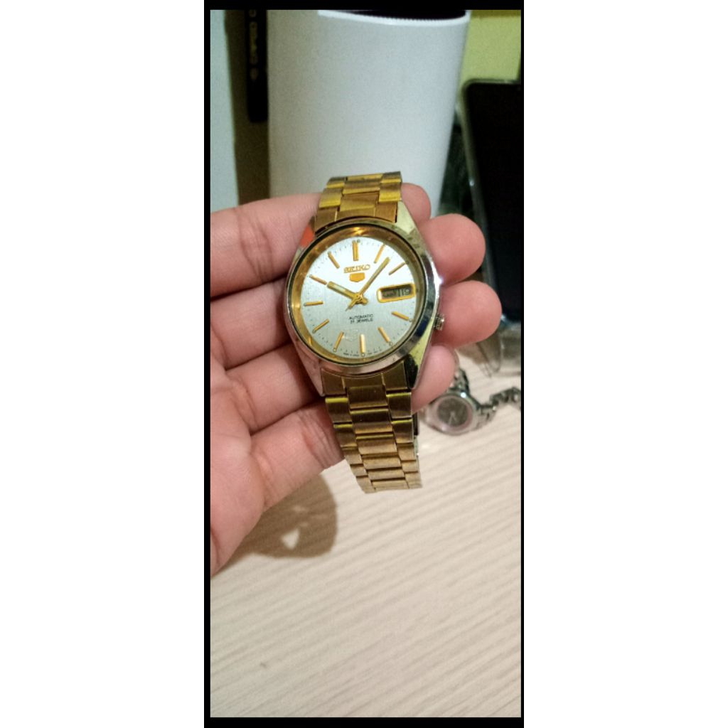 jam tangan Seiko 5 automatic second