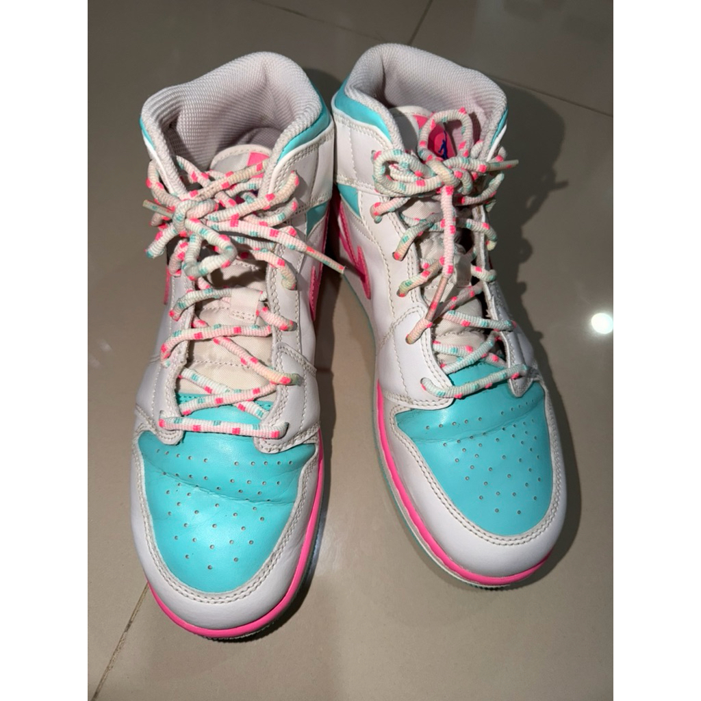 sepatu nike jordan cewe preloved