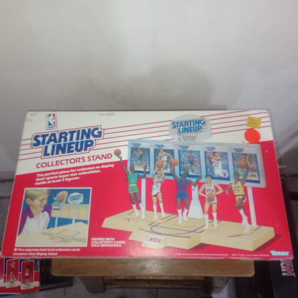 1992 Kenner starting lineup basketball collector stand