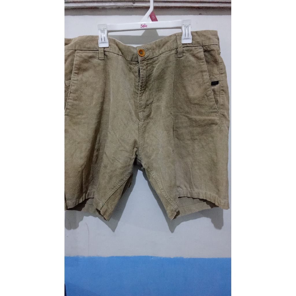 Celana Pendek Vissla