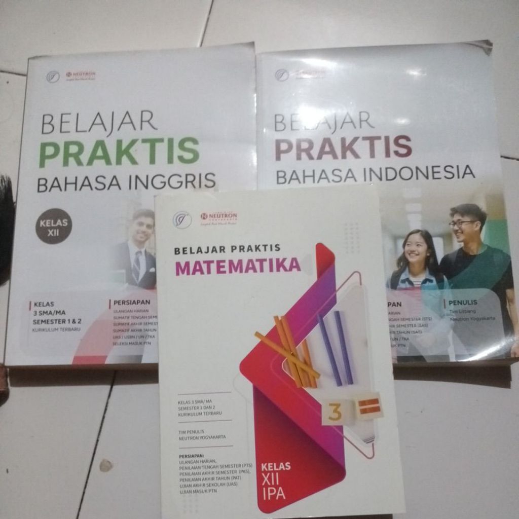 preloved buku neutron kelas 12
