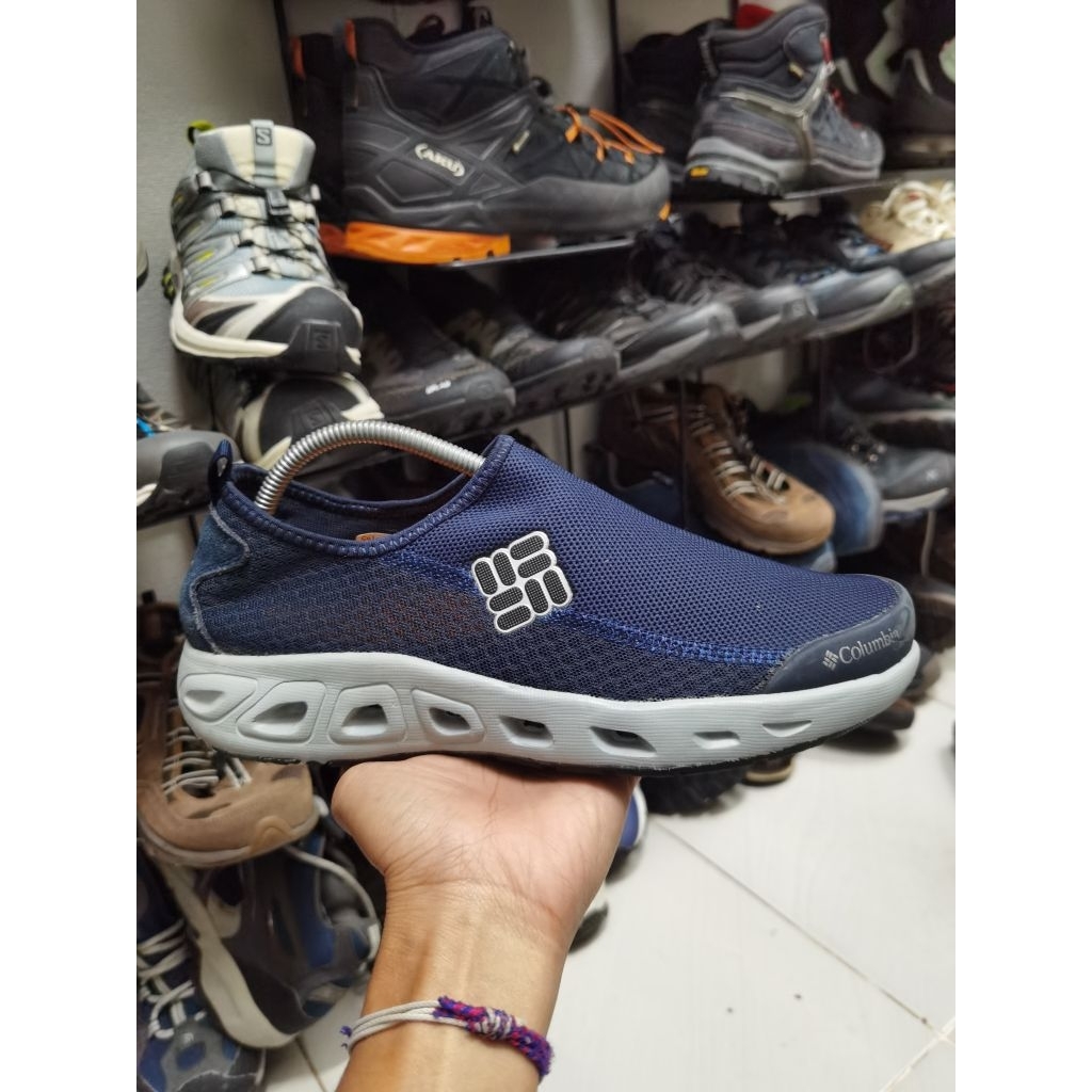 Sepatu Hiking Gunung Trail Run Columbia Slip On Size 42