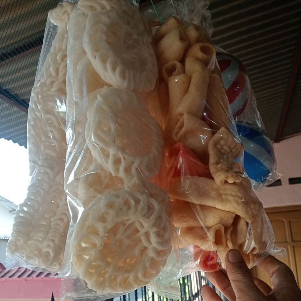 aneka kerupuk