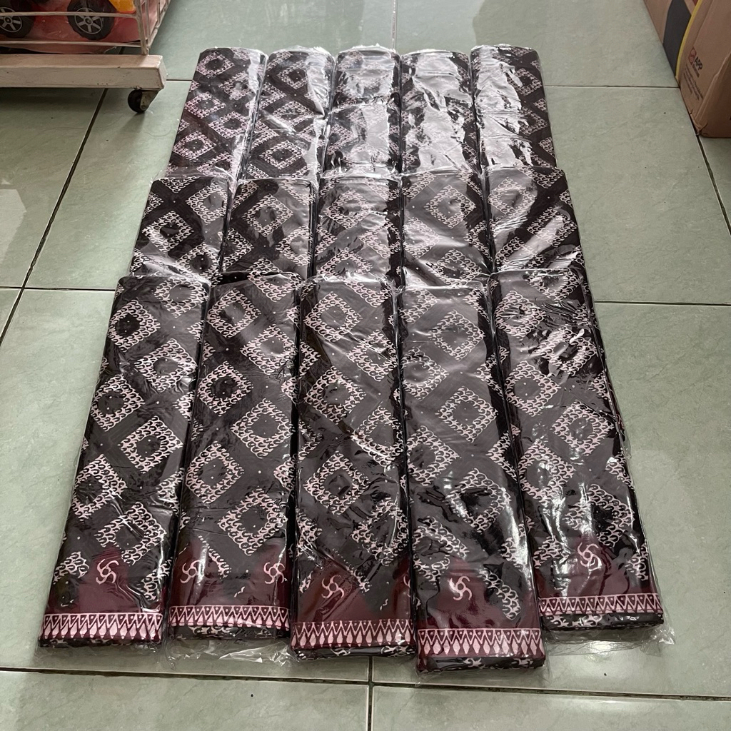 kain batik sidomukti ukel tumpal merah printing khas salem brebes jarik samping