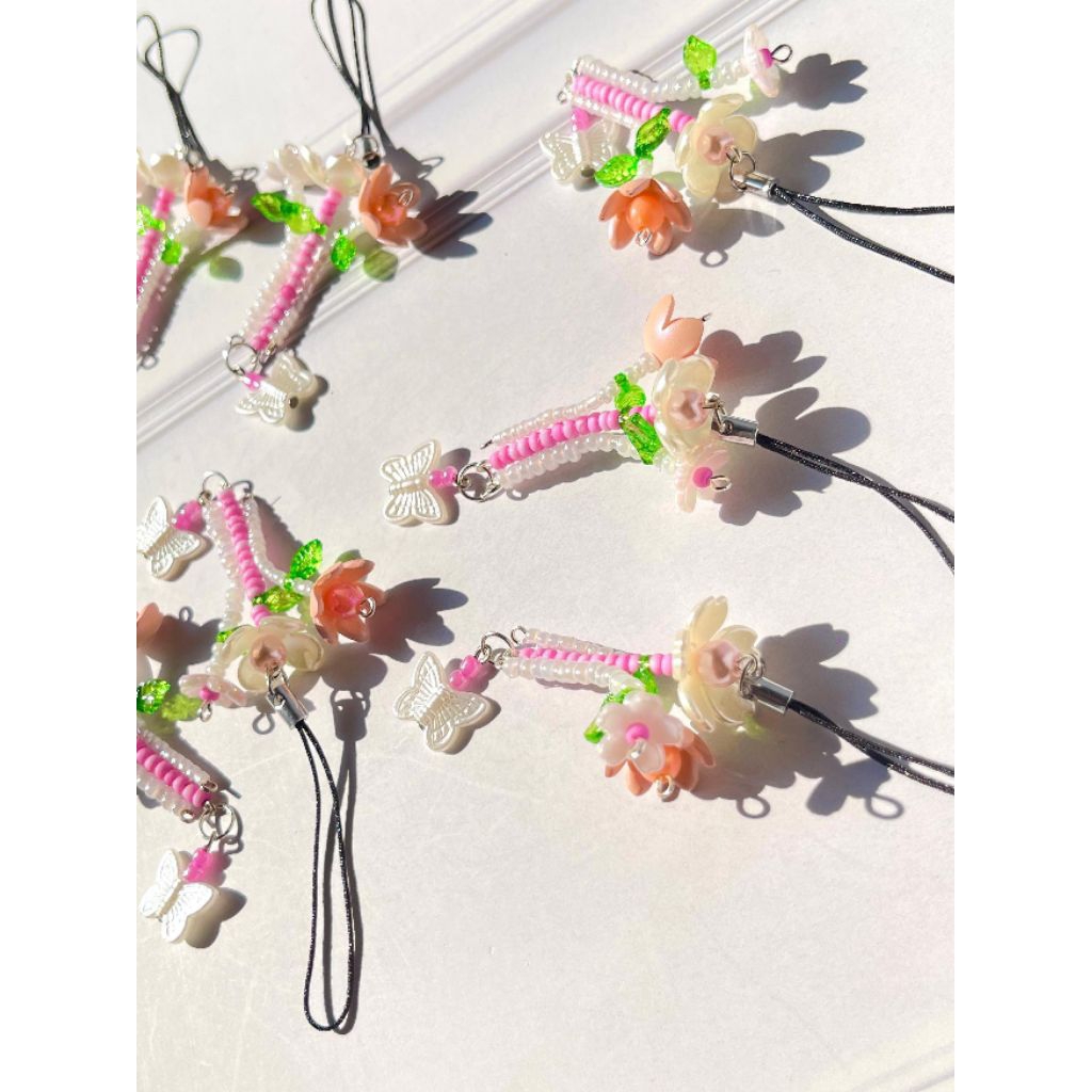 Blossom Strap | Mini Buket charm | Phone Charm Bunga | Handmade Beads | Floral Phone Strap | Aesthet