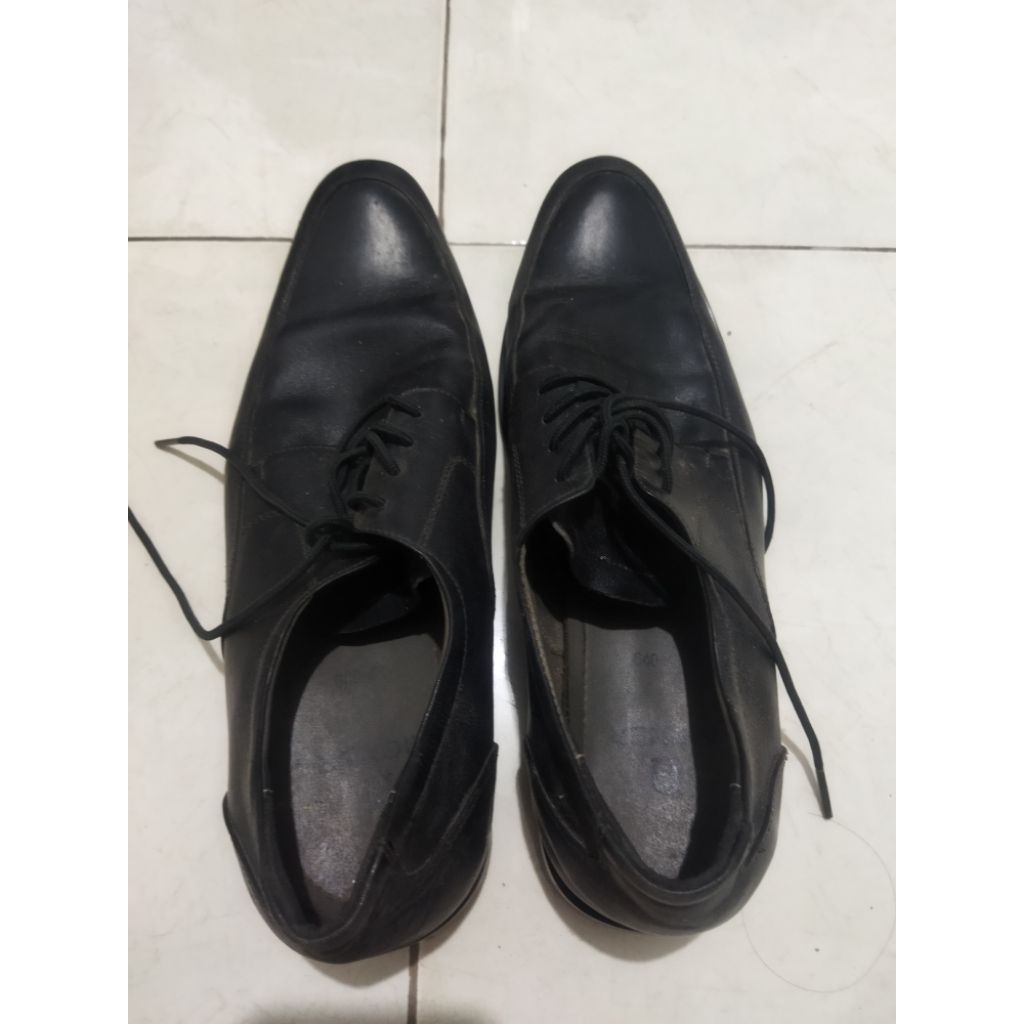 (Preloved) Sepatu Kulit Aigner Original size 43