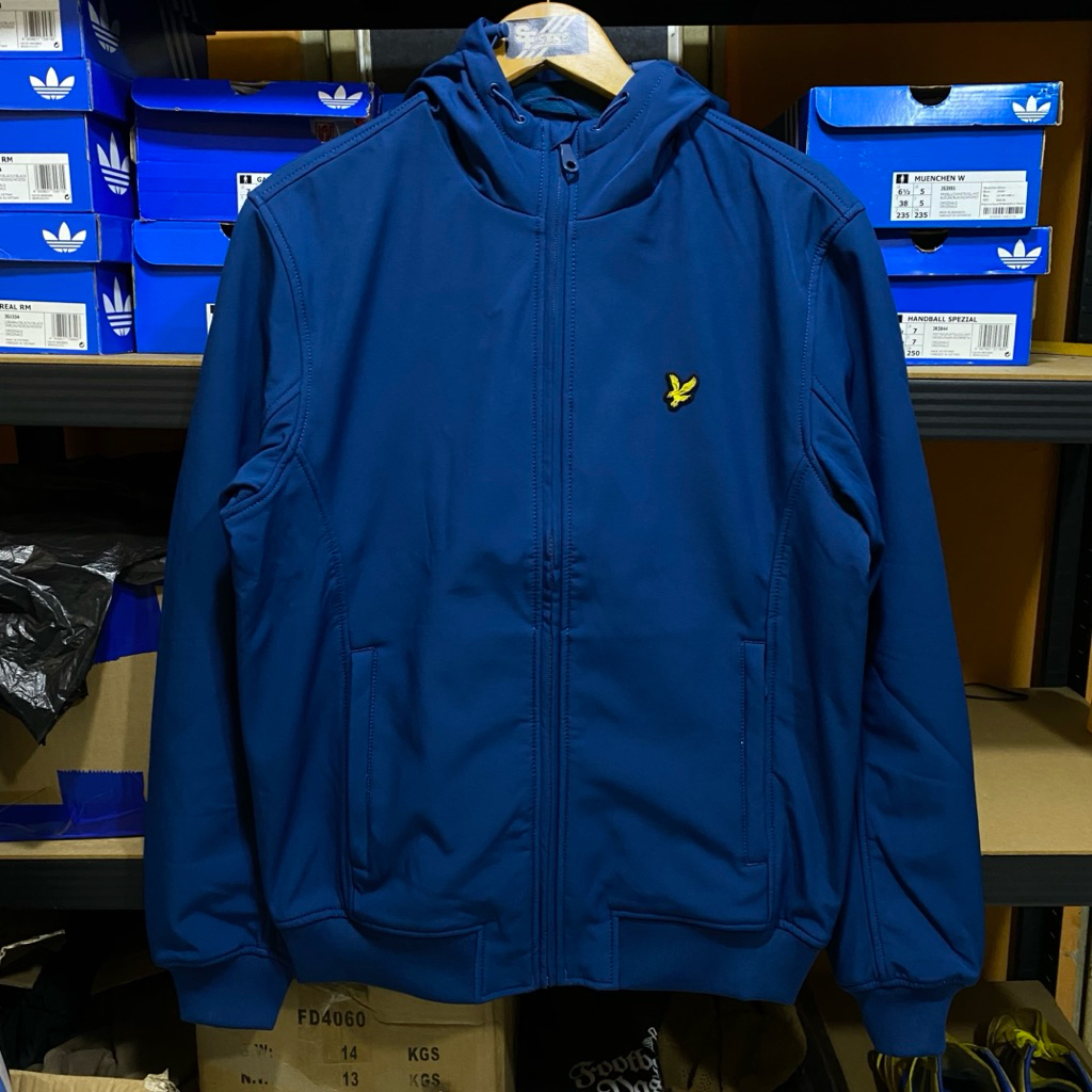 LYLE AND SCOTT SOFTSHELL JACKET