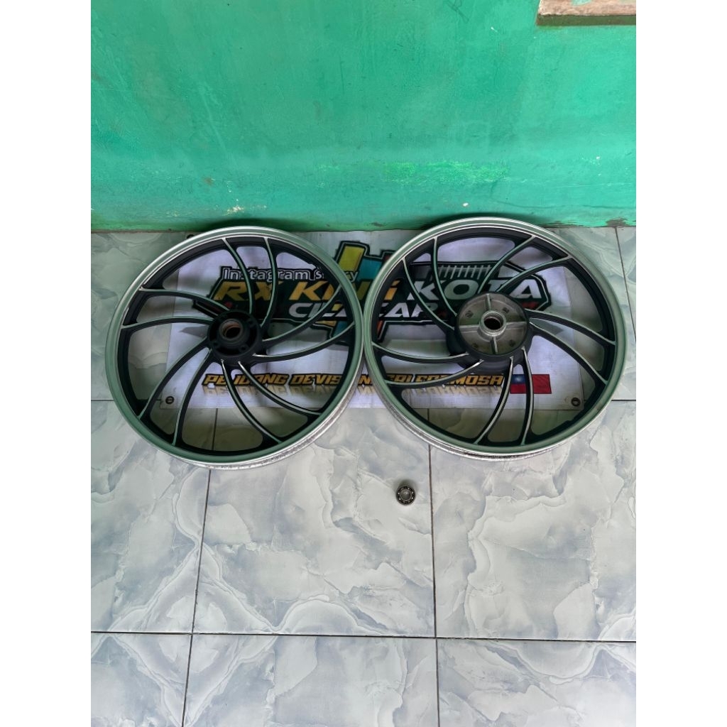 VELG CEFIRO  RING 18 RXKING RXS RXZ