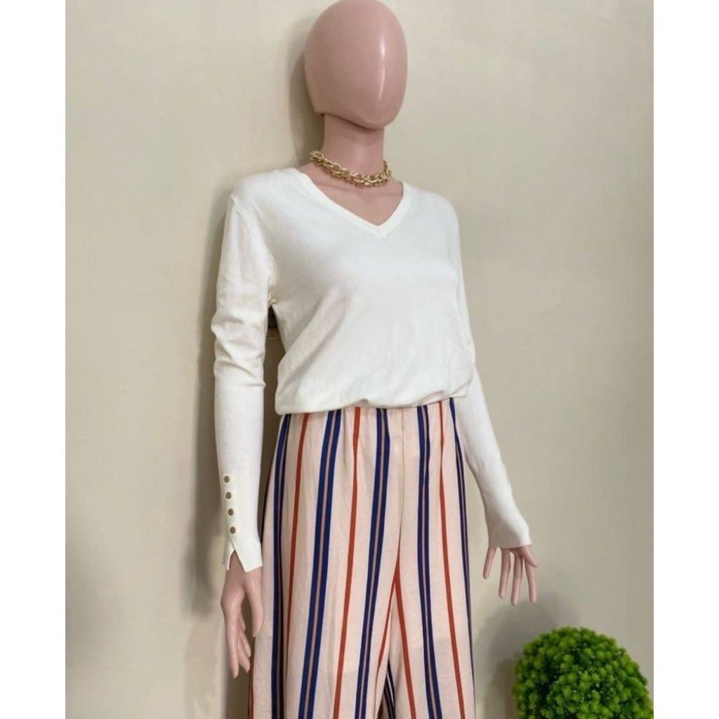 Zara Knit V Neck Gold Button
