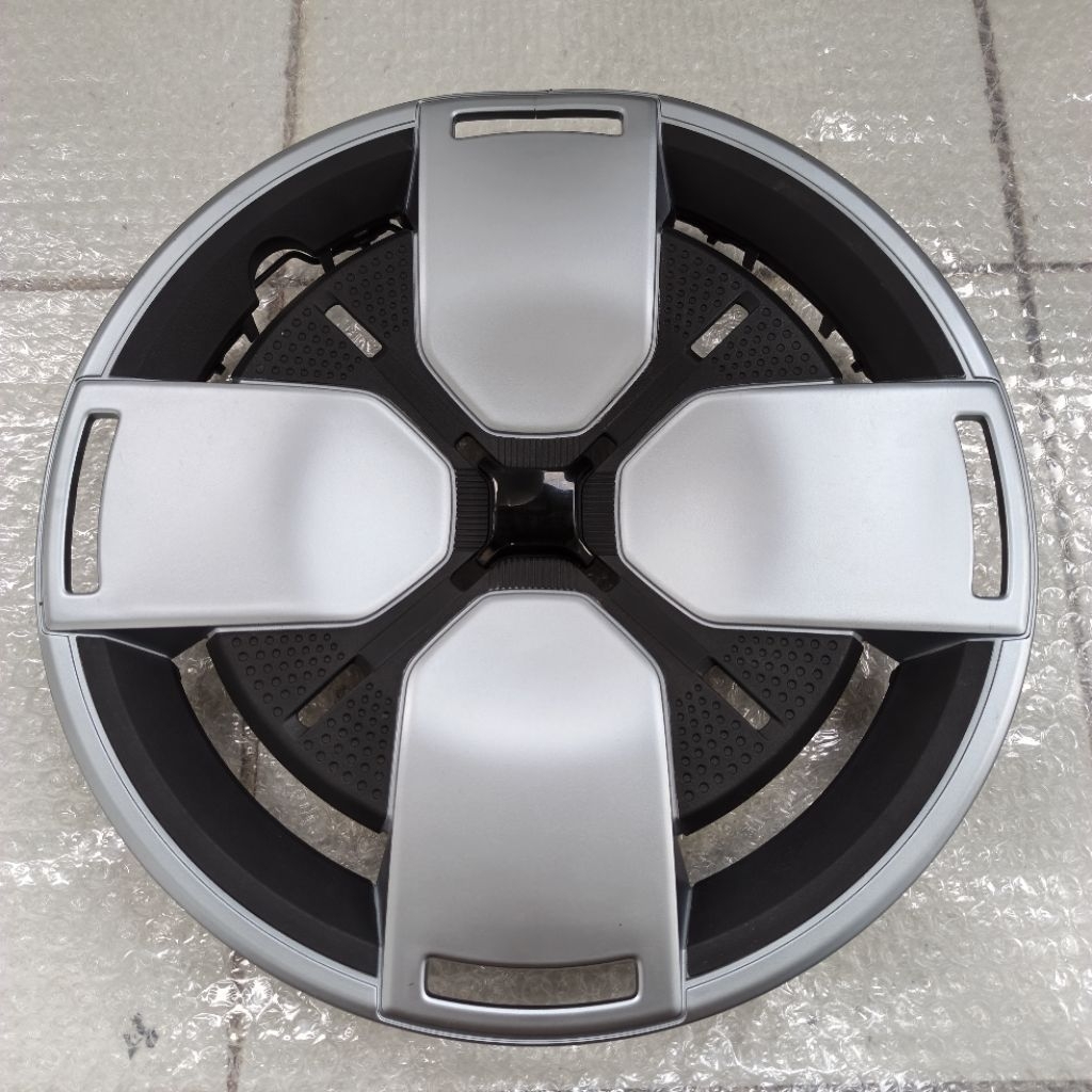 Dop roda tutup velg Wuling Air Ev Original