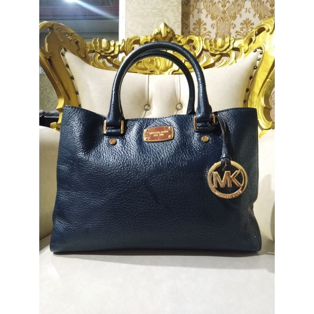 Tas MICHAEL KORS bekas pemakaian,second seken preloved