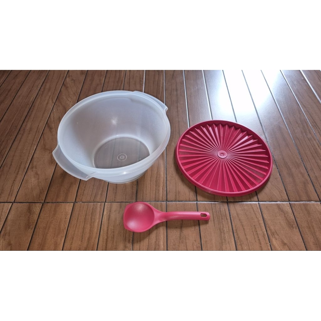 Large rice bowl with spoon Tupperware Baru