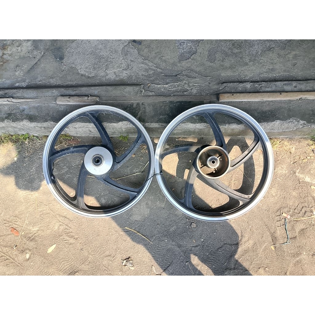 velg palang astrea prima/grand