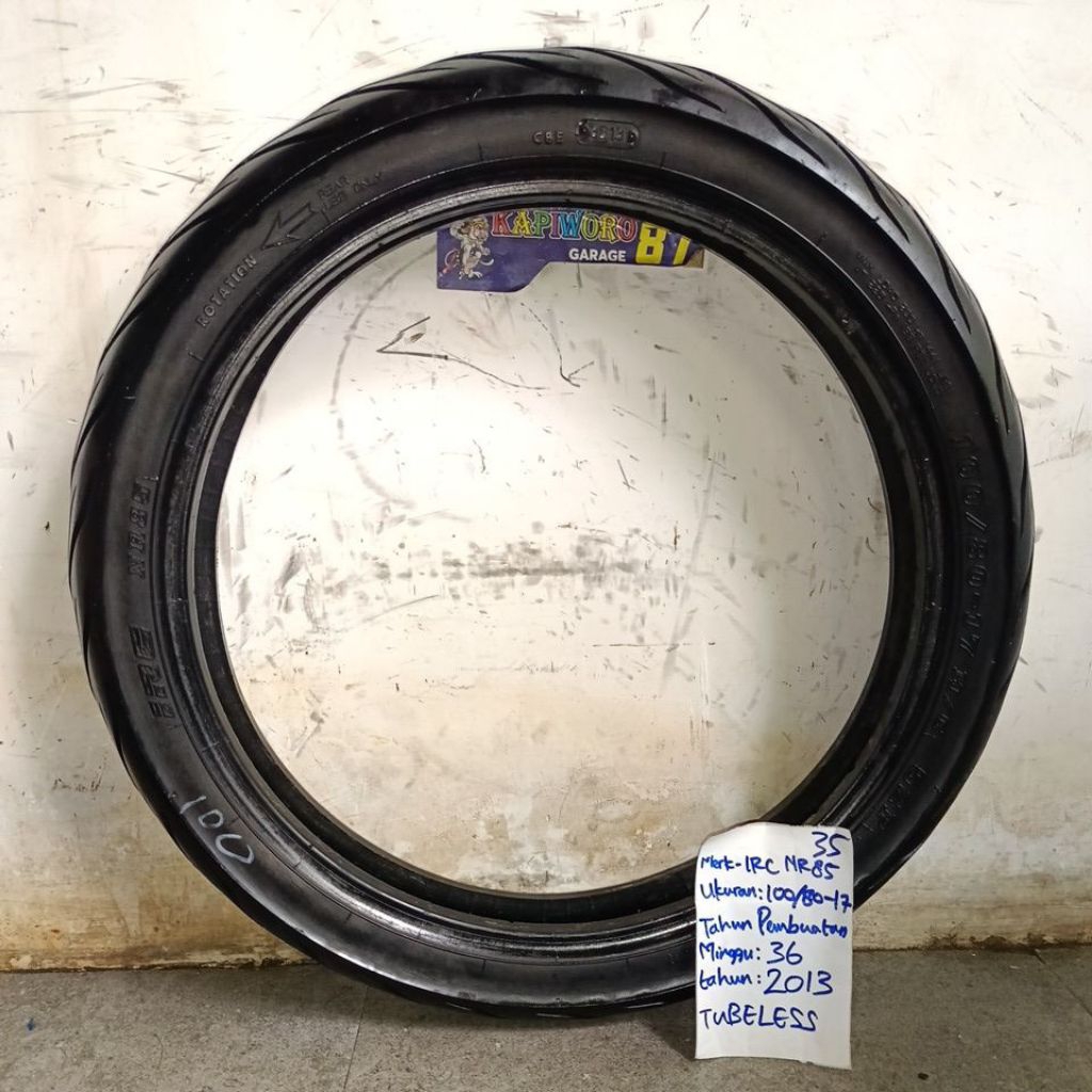 ban bekas,,, IRC NR85....TUBELESS ukuran 100/80-17
