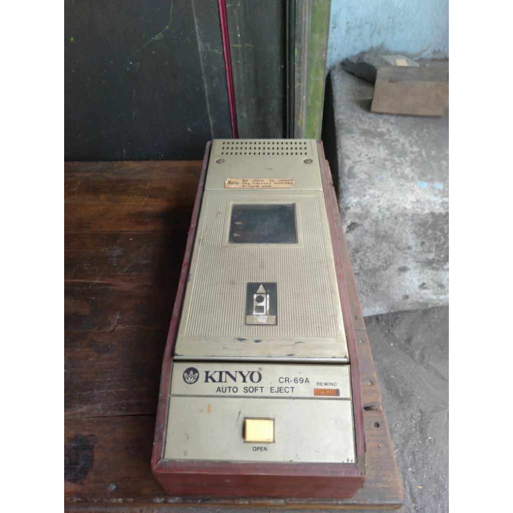 Kinyo CR-69A Auto Soft Eject