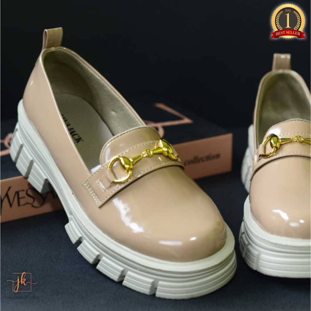 JVJCK - Sepatu Docmart Wanita Cream Aksesoris Tinggi 5 cm Sekolah , Kuliah, Kerja & ootd gaya korea 