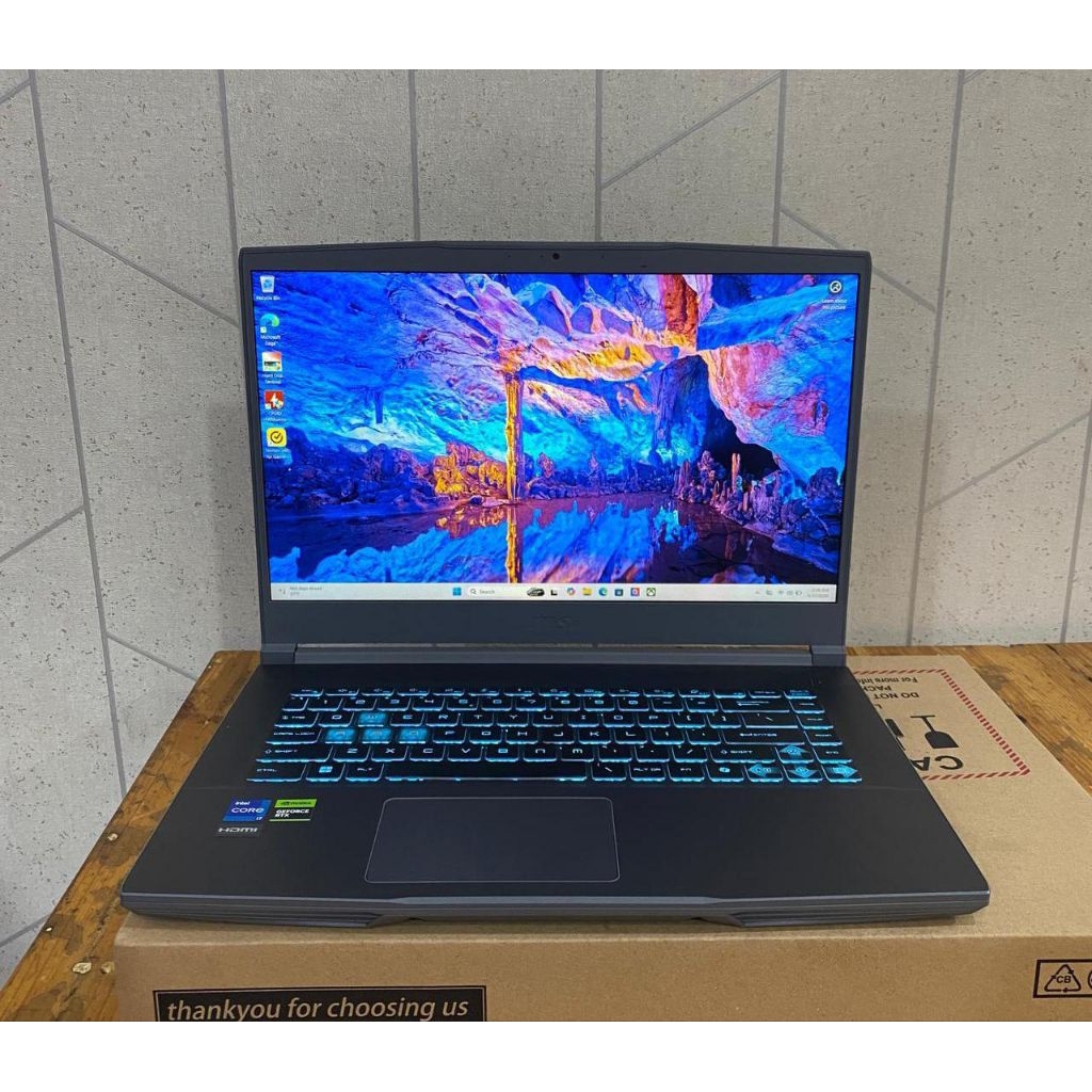 MSI Thin 15 B12UC, Core i7-12650H, 16/512Gb, #RTX3050, Mecha Grey