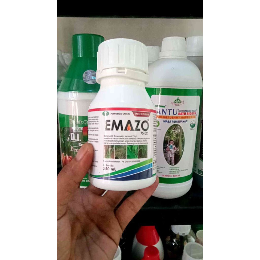 Insektisida Emazo 75ec 250ml