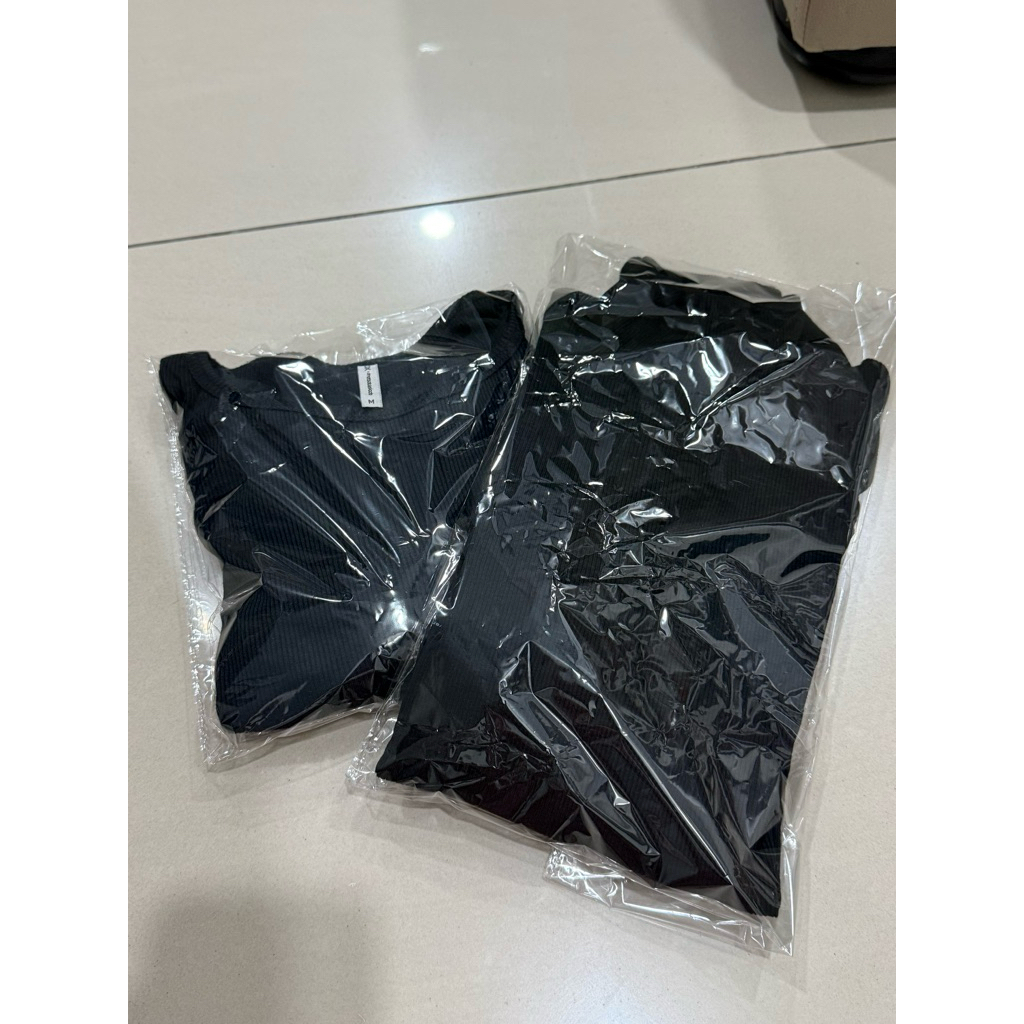 turtle neck hm dan crop kotak warna