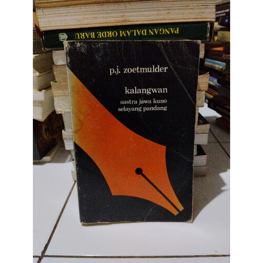 Buku original KALANGWAN by P J Zoetmulder